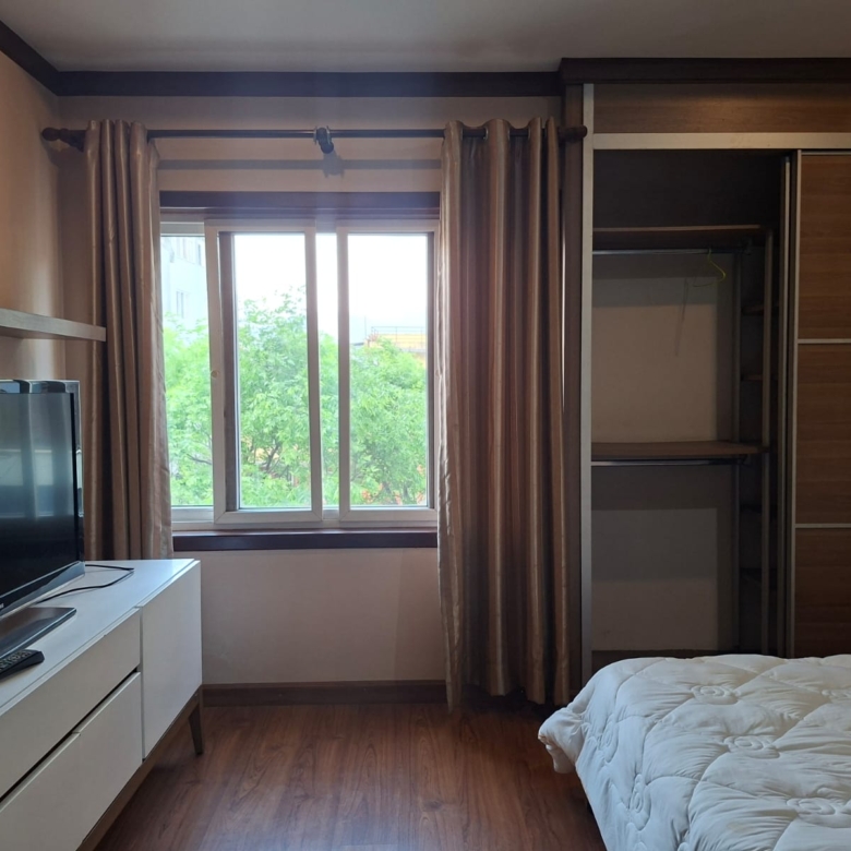 Fully Furnished Space For Rent