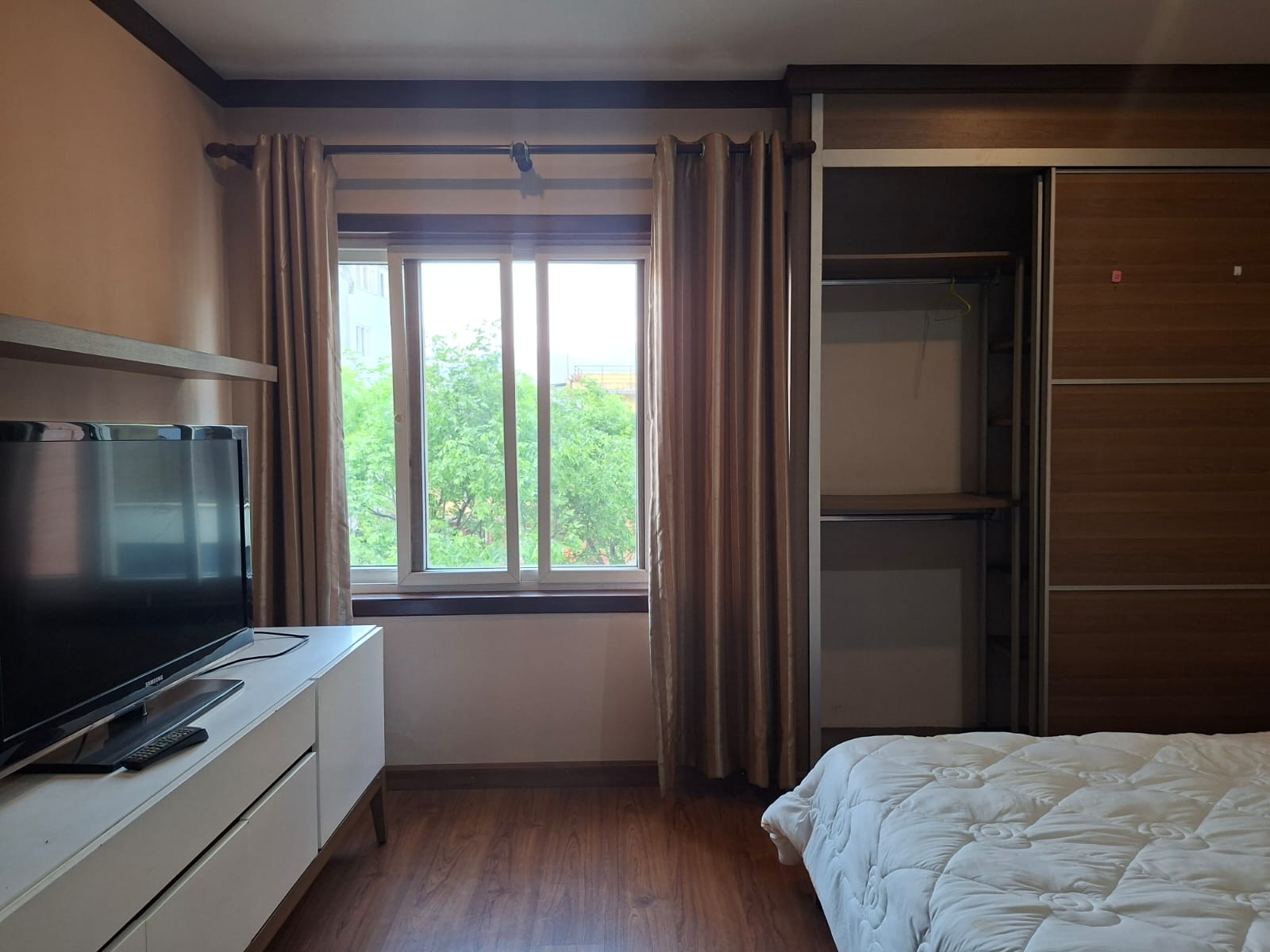 Fully Furnished Space For Rent