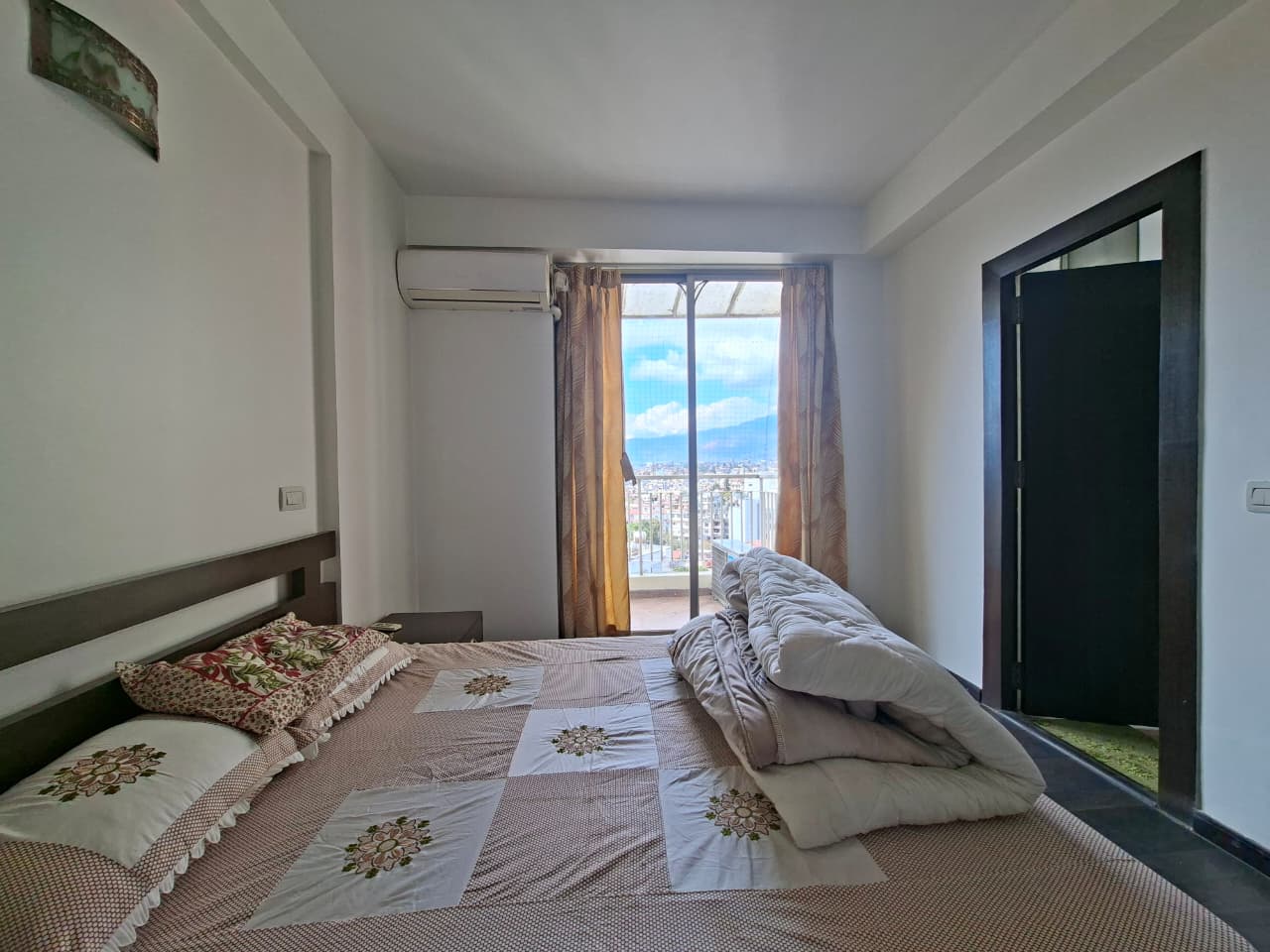 Fully Furnished Apartment