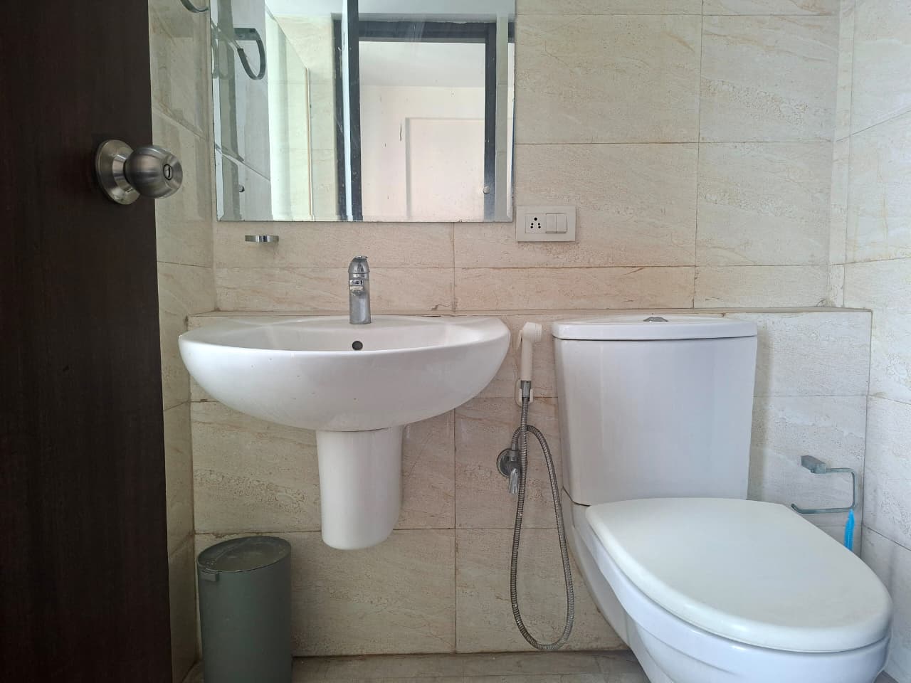 Fully Furnished Apartment